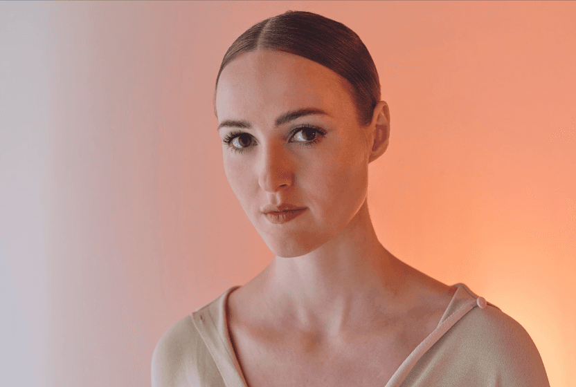 yildiz-tozu-dokundugu-filmi-odule-ceviren-kadin-renate-reinsve