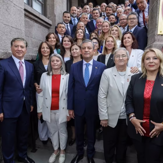 Yeni Parti'nin ilk MYK'sı belli oldu: 10 kişilik çekirdek kadroda kimler var?
