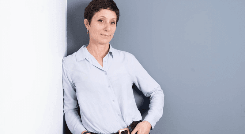 Camilla Barnes ile sohbet: Korkuyla başa çıkmanın zarif yoludur mizah