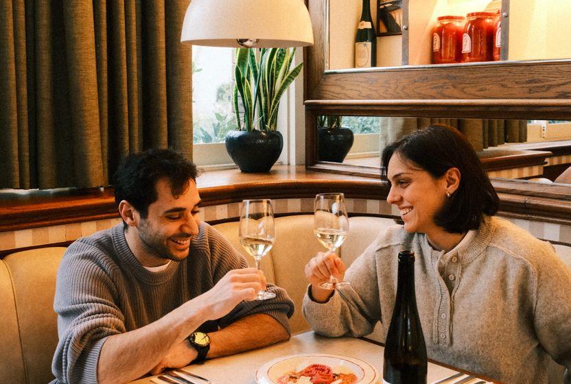 iki-kisilik-bir-hayal-gusina