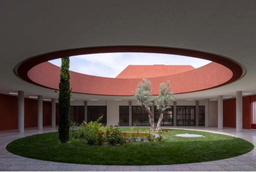 ibadetin-mekanla-iliskisi-kutsal-yapilar-mimari-degisikliklere