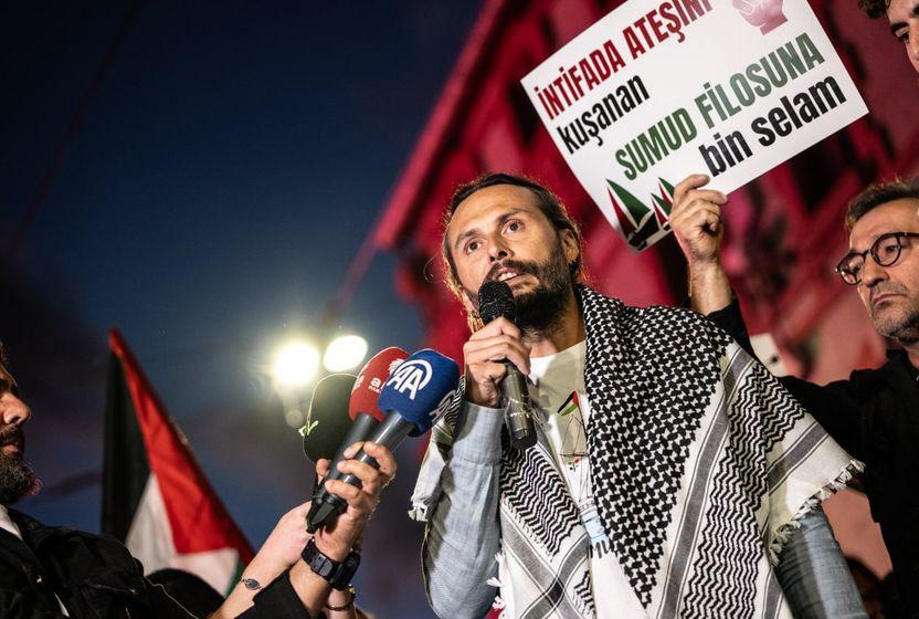 kuresel-sumud-filosu-aktivisti-gorkem-duru-maruz-kaldigimiz